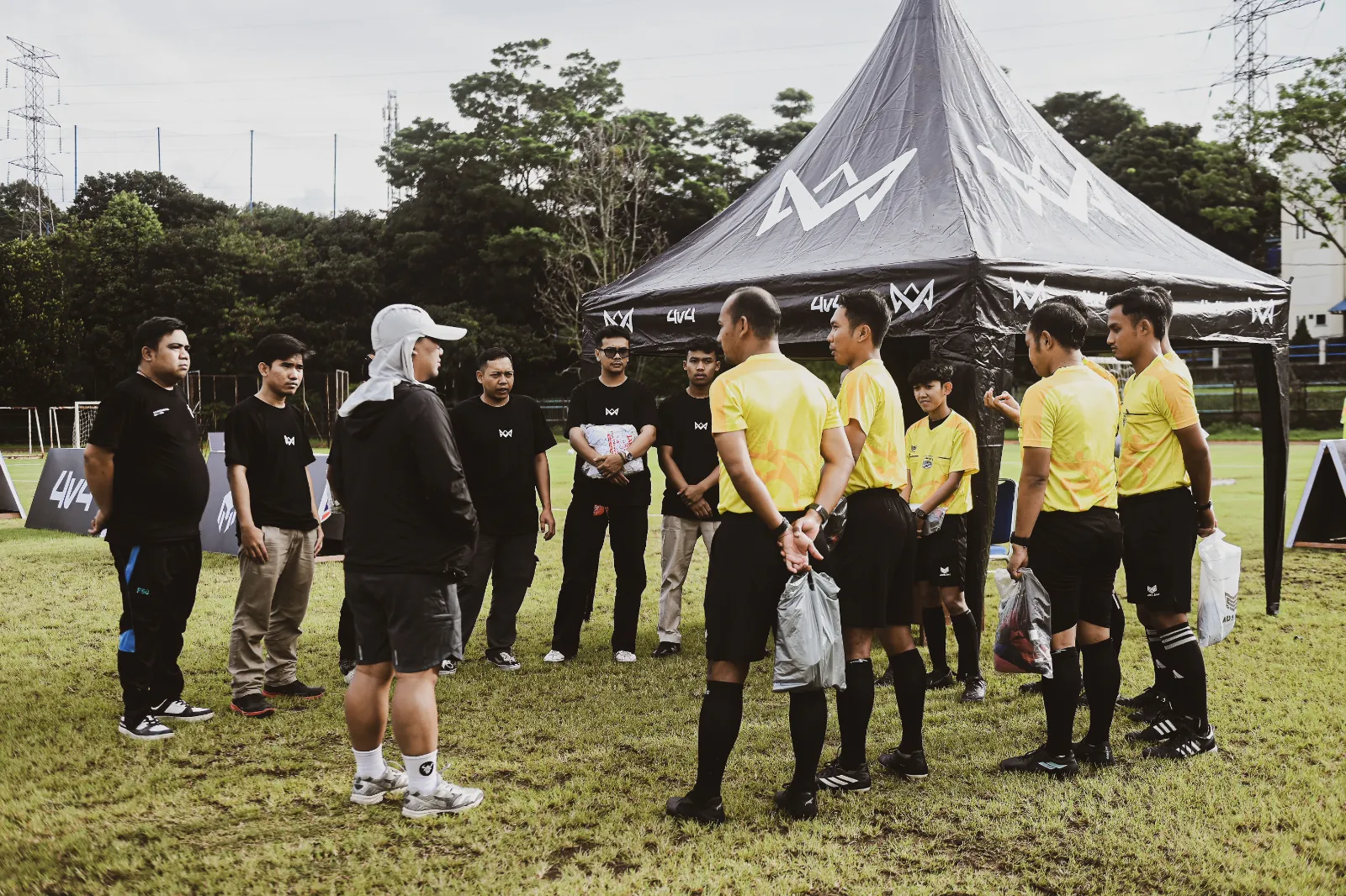 4 v 4 indonesia - bandung series-001